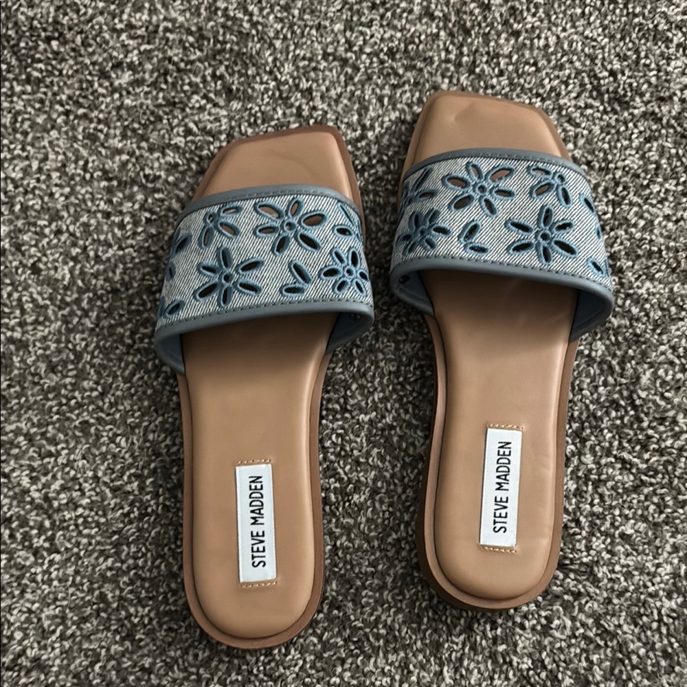 Steve Madden Sandals
